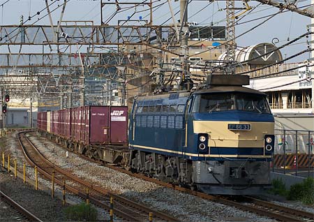 EF66_33_20110531_2.jpg