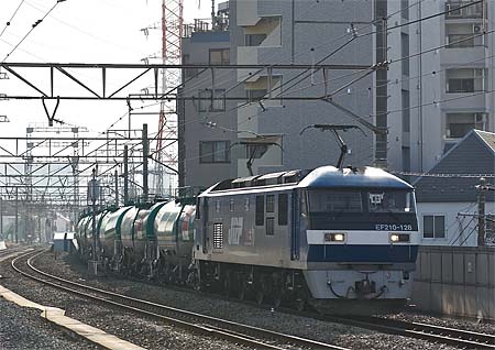 EF210_20130302_1.jpg